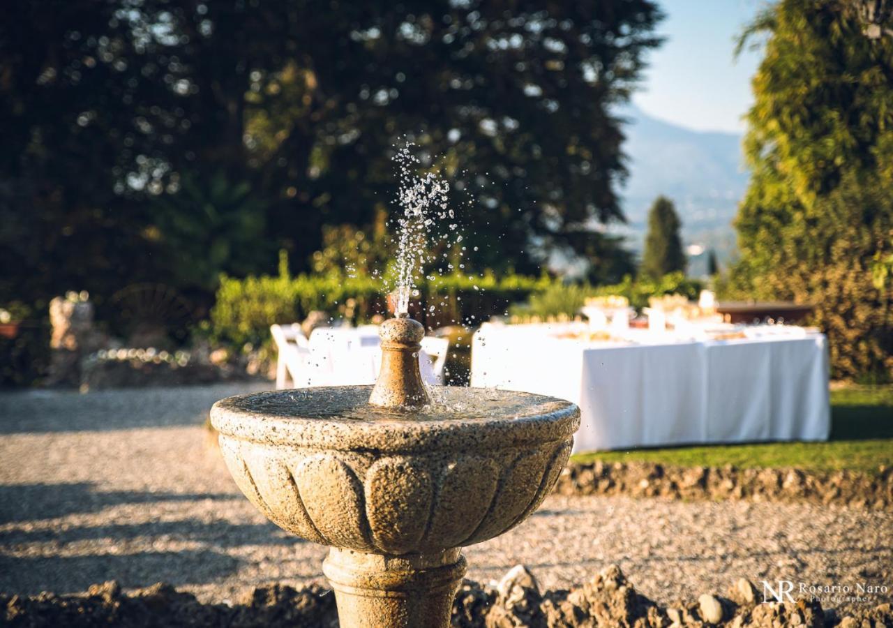 Villa Ghiringhelli Azzate Екстер'єр фото