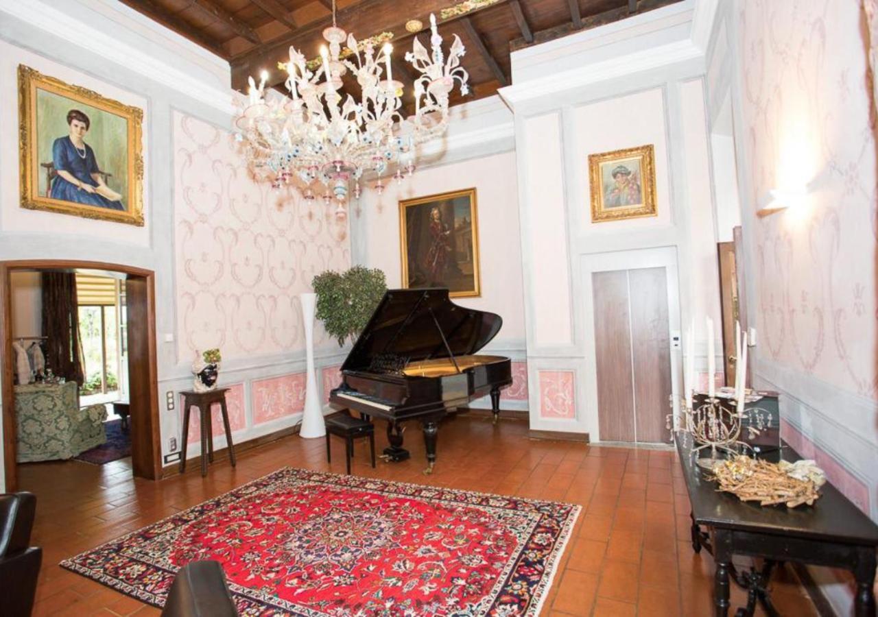 Villa Ghiringhelli Azzate Екстер'єр фото